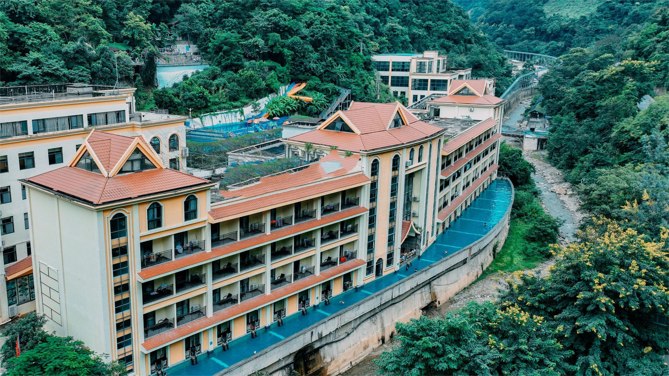 元江温泉基地 环境图